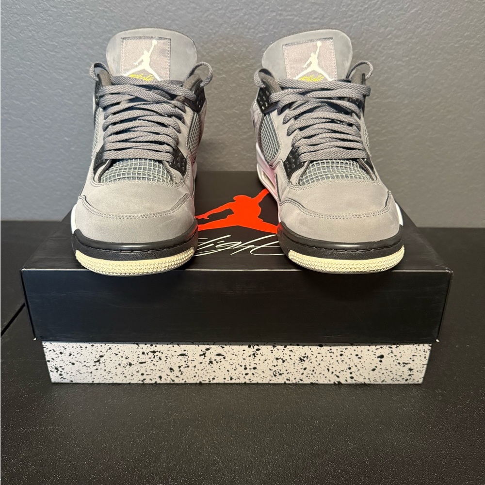 Air Jordan 4 Retro “Cool Grey” (2019) – Men’s Size 12